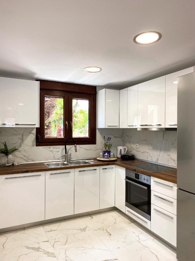 Seafront Oasis Beach Houses Иерисос Екстериор снимка