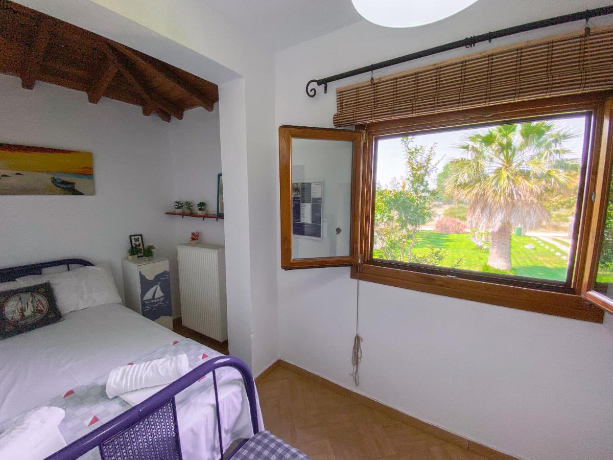 Seafront Oasis Beach Houses Иерисос Екстериор снимка